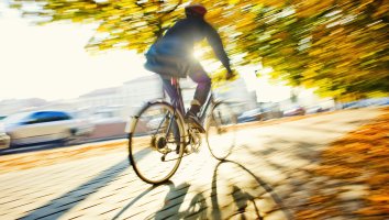 Bygge av cykelbana påverkar trafiken på Björlandavägen