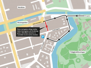 Karta som visar vilken sträcka av Östra Larmgatan som stängs och hur trafiken leds om via Stora Nygatan.