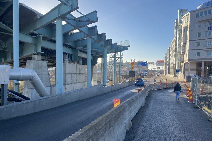 Orsaken till avstängningen är att den del av Götaälvbron som står över E45 ska rivas. Foto: Trafik Göteborg