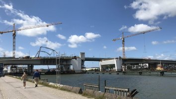 Intensiv sommar för Hisingsbron